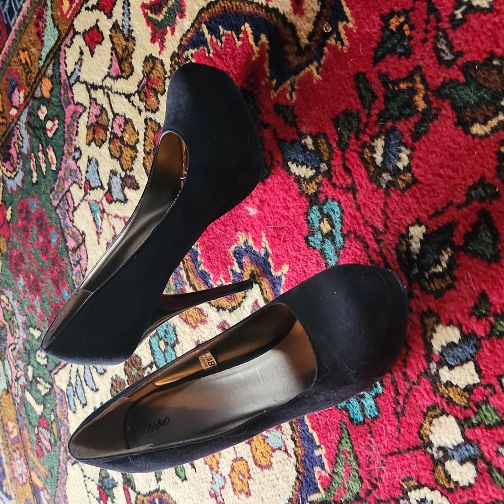 Platform pumps